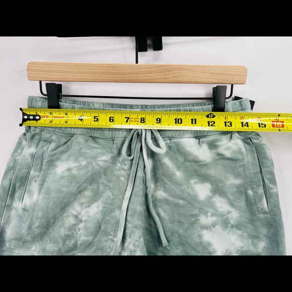 ARX LAB AR-33 SAGE CLOUD TIE DYE ATHLETIC FLEECE SHORTS - Picture 3 of 7